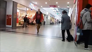 notgeile Toilettensau zur &ouml;ffentlichen Erniedrigung freigegeben